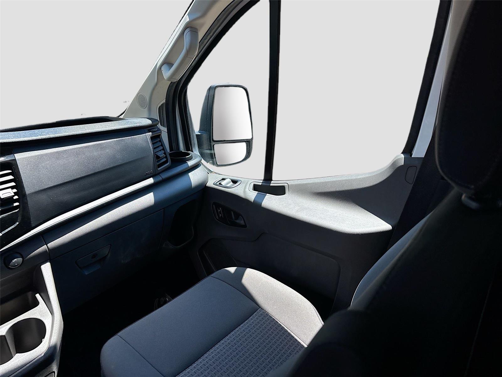 2024 Ford Transit Passenger Wagon XLT