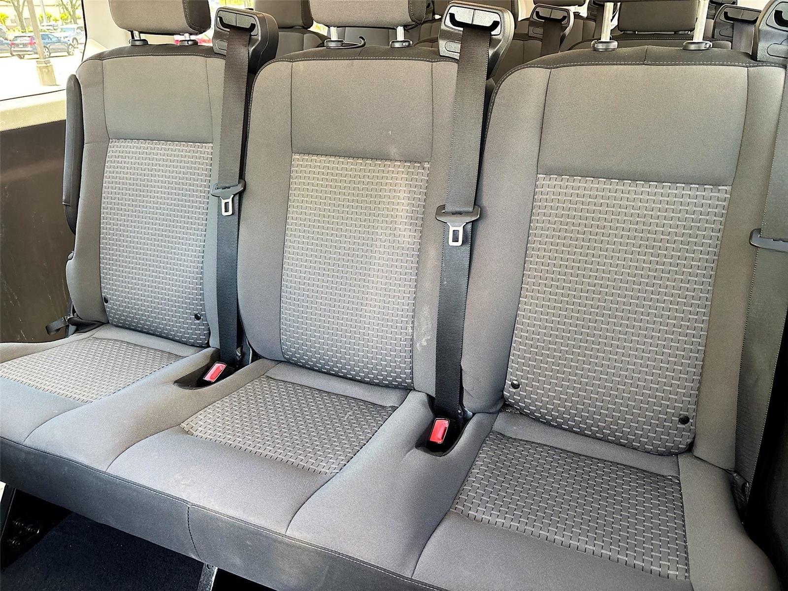 2024 Ford Transit Passenger Wagon XLT