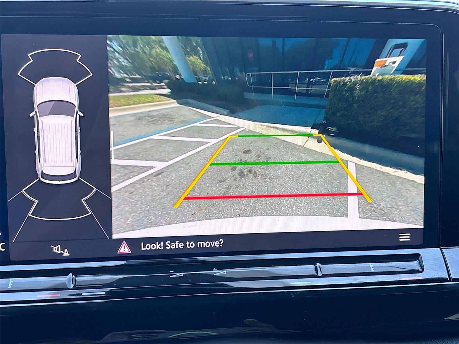 2025 Volkswagen Atlas Cross Sport 2.0T SE w/Technology