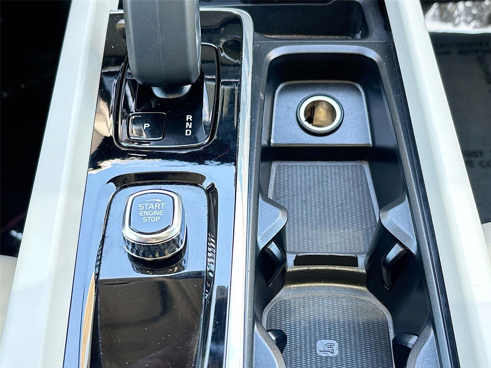 2025 Volvo V60 Cross Country Plus