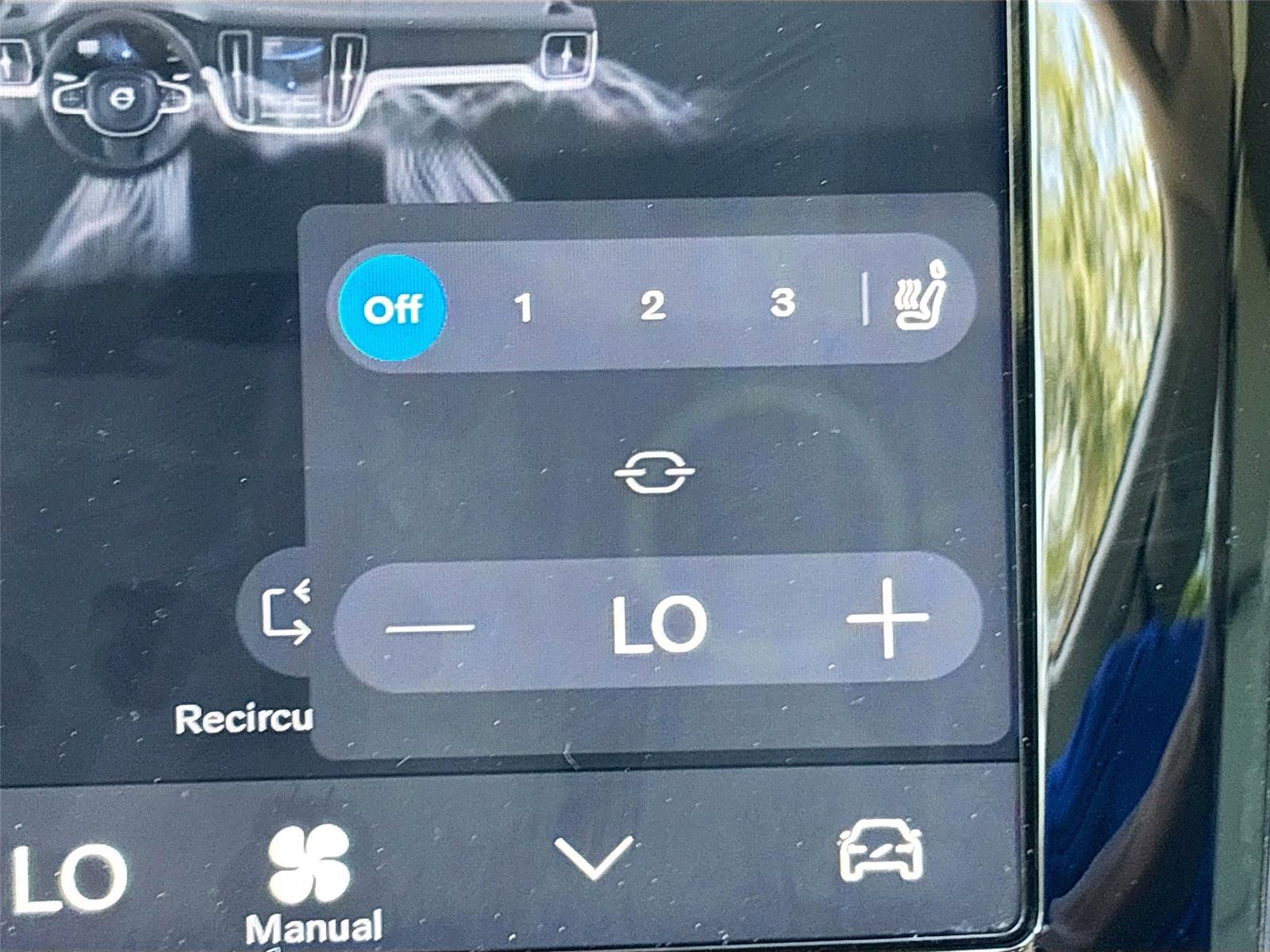 2025 Volvo V60 Cross Country Plus