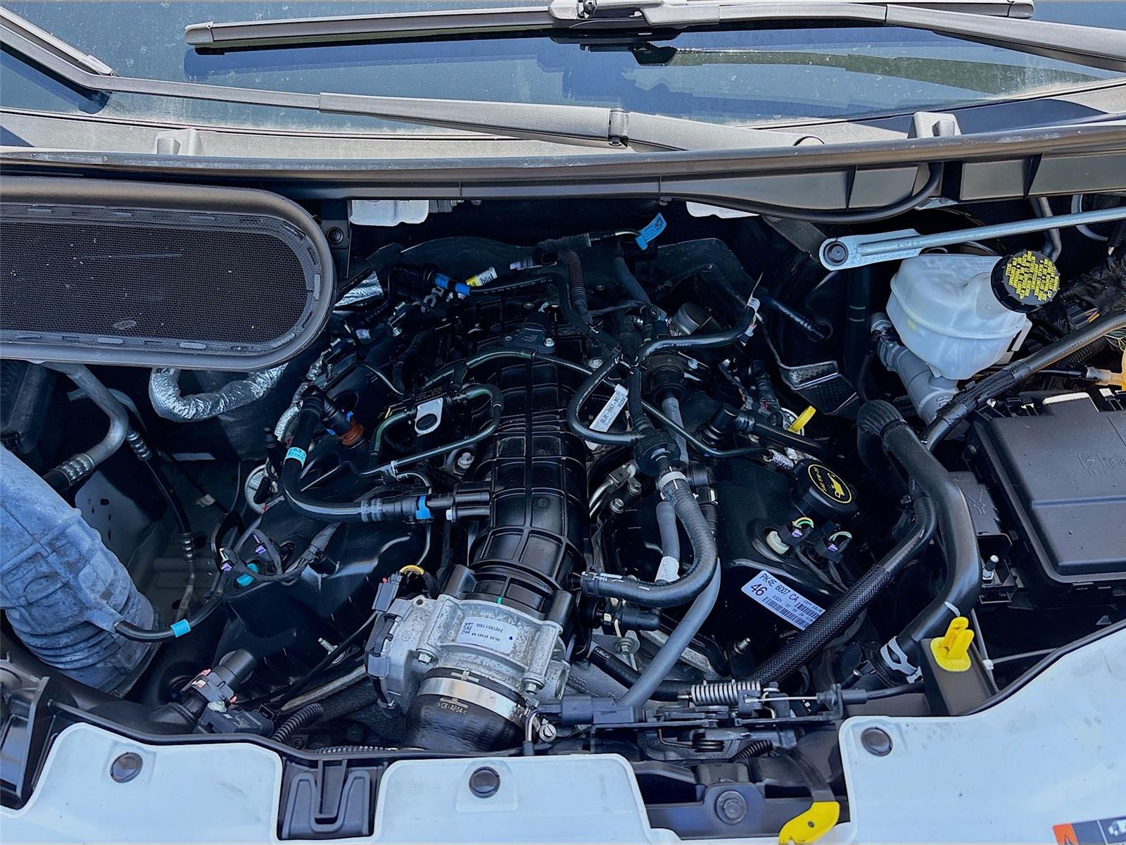 2024 Ford Transit Passenger Wagon XLT