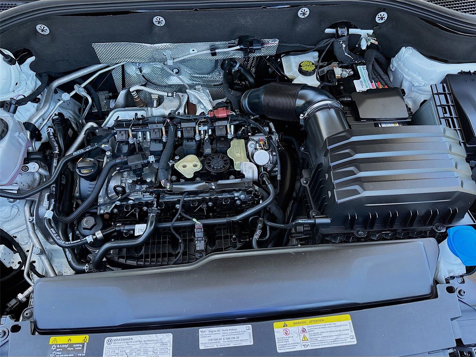 2025 Volkswagen Atlas 2.0T SE w/Technology