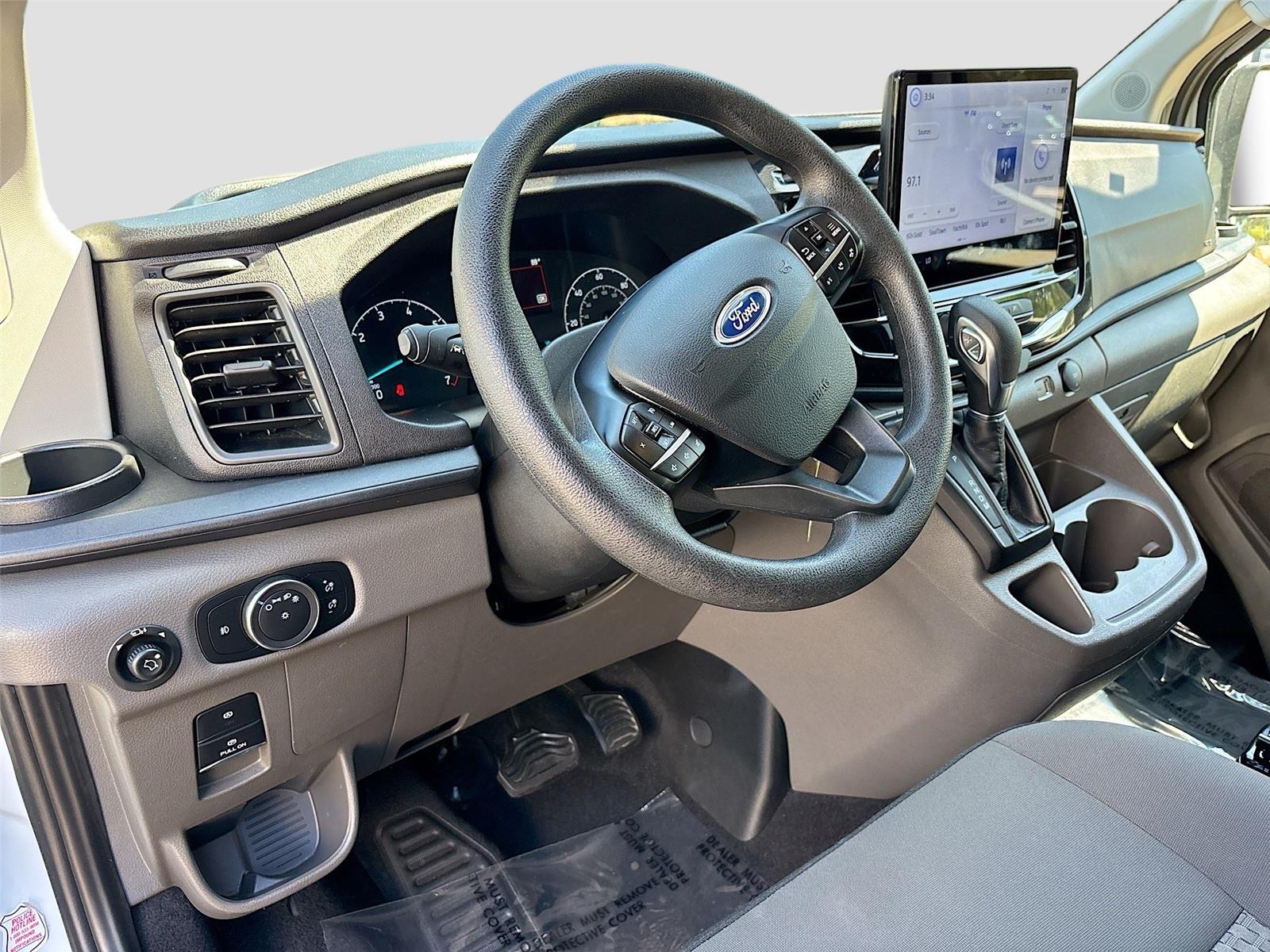 2024 Ford Transit Passenger Wagon XLT