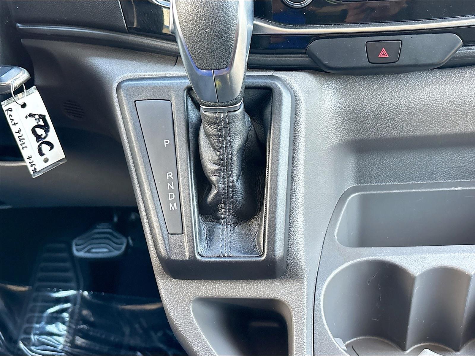 2024 Ford Transit Passenger Wagon XLT