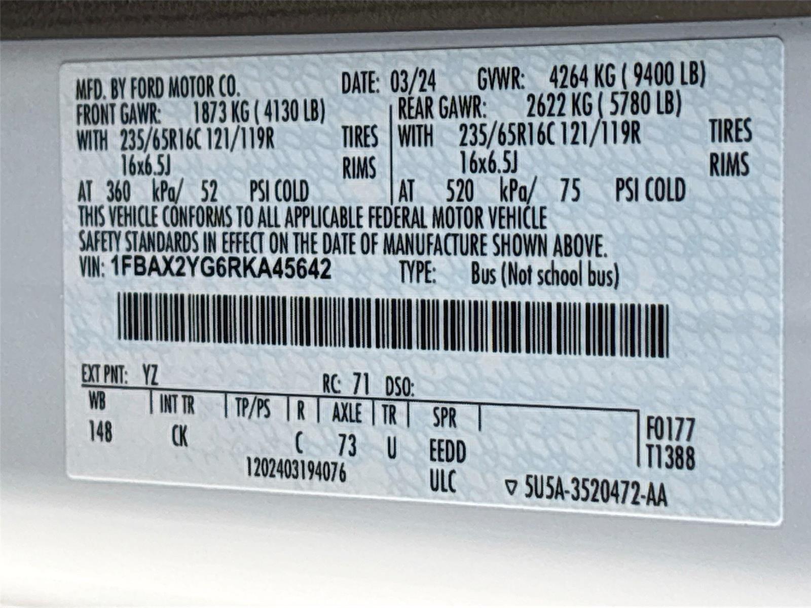 2024 Ford Transit Passenger Wagon XLT