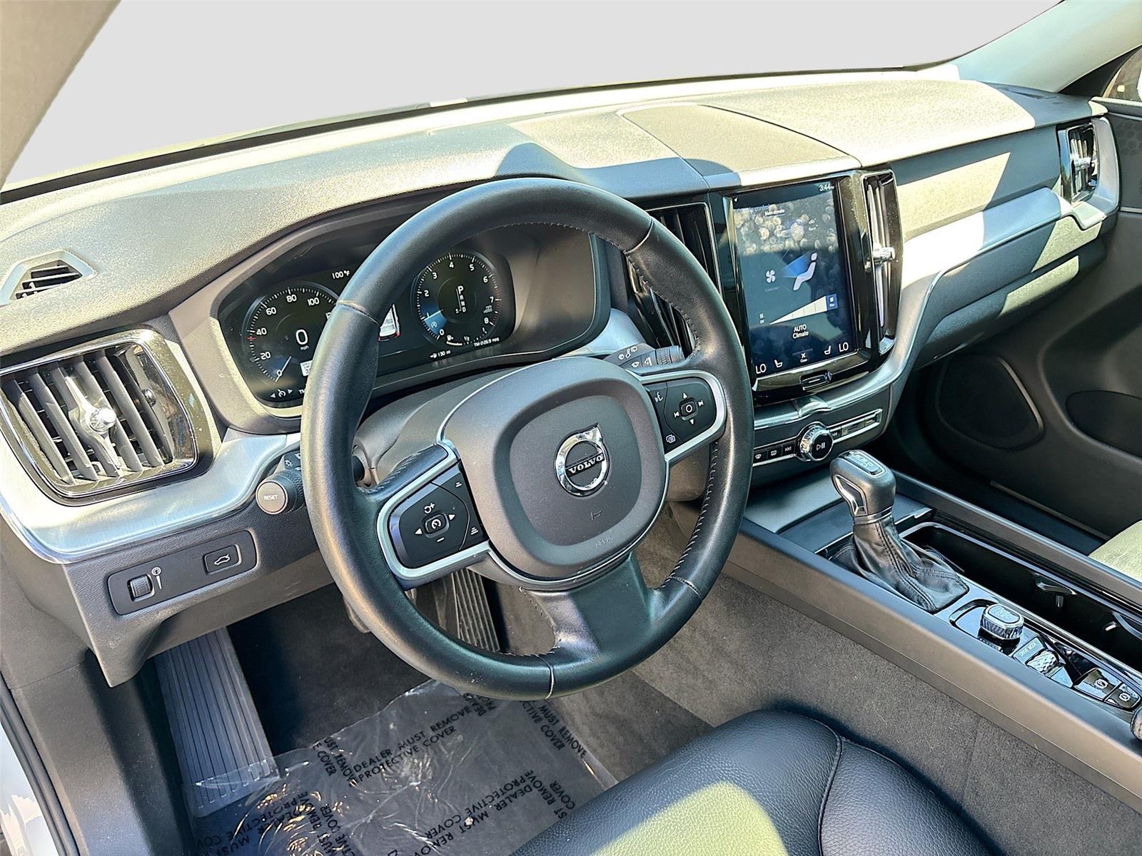 2020 Volvo XC60 Momentum