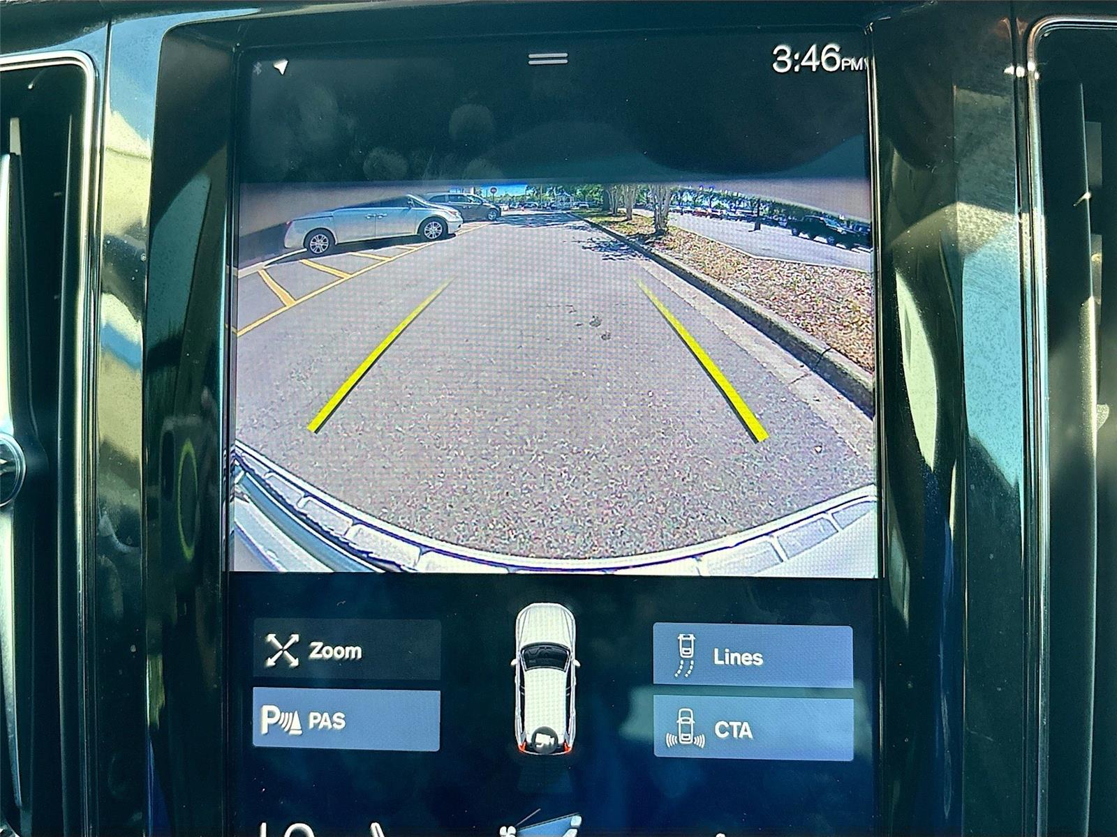 2020 Volvo XC60 Momentum