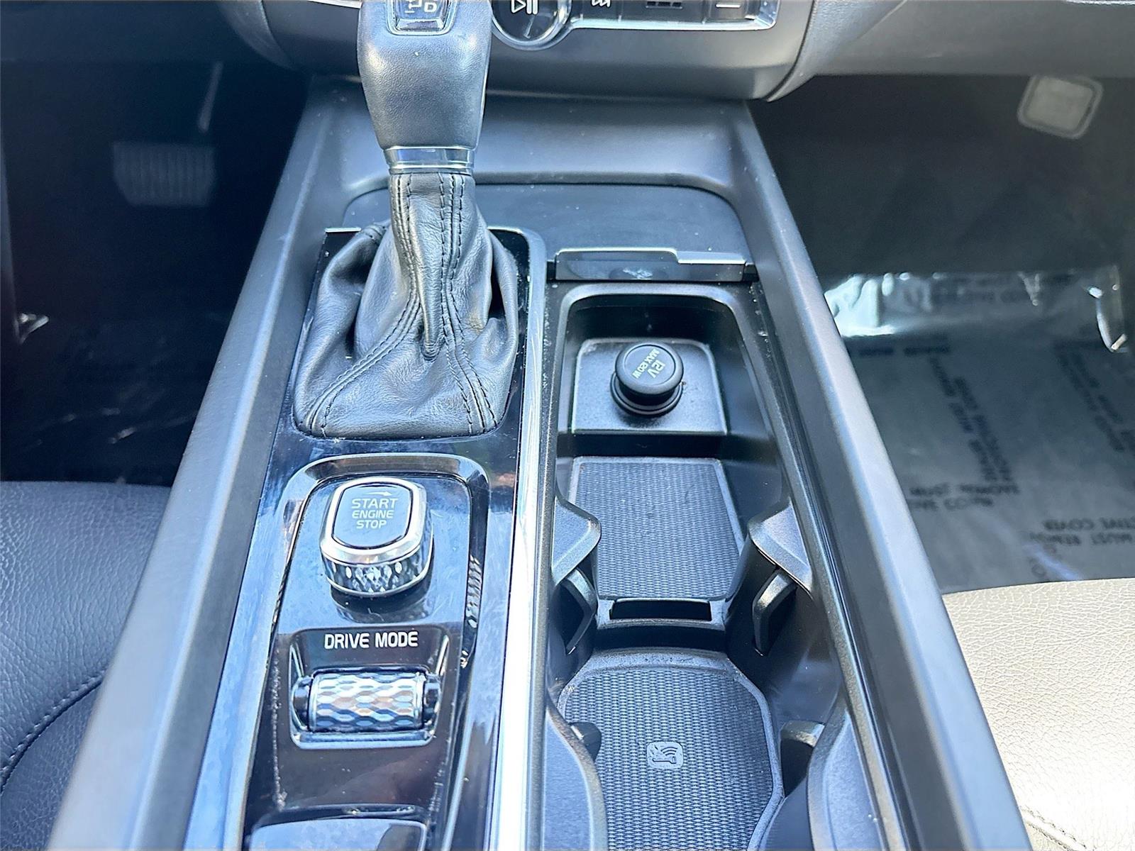 2020 Volvo XC60 Momentum