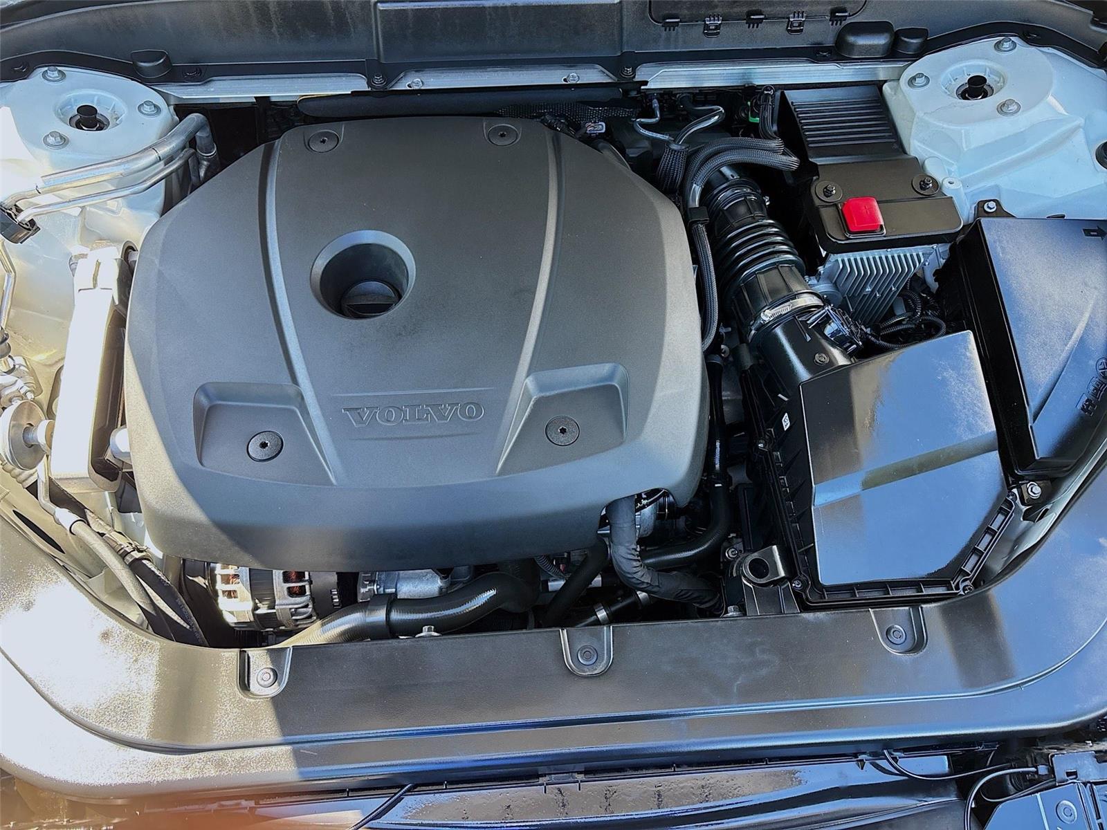 2020 Volvo XC60 Momentum