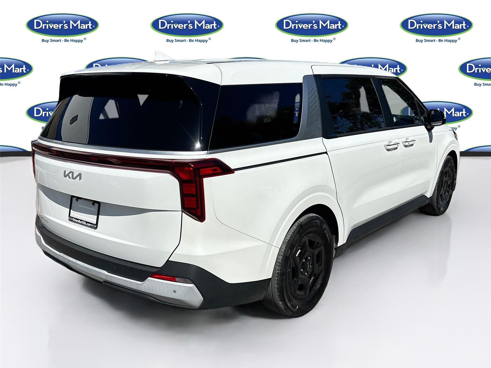 2025 Kia Carnival LXS