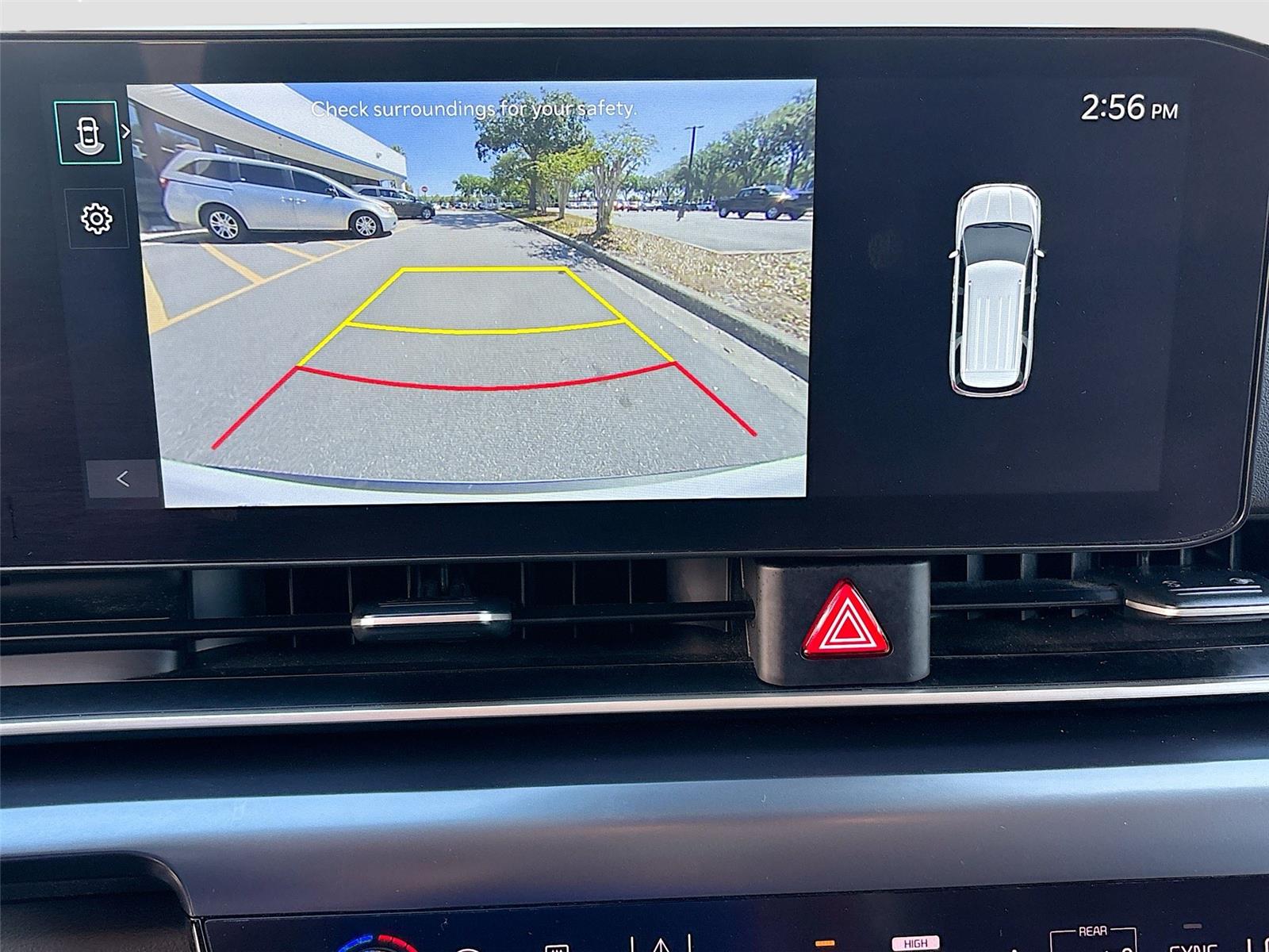 2025 Kia Carnival LXS