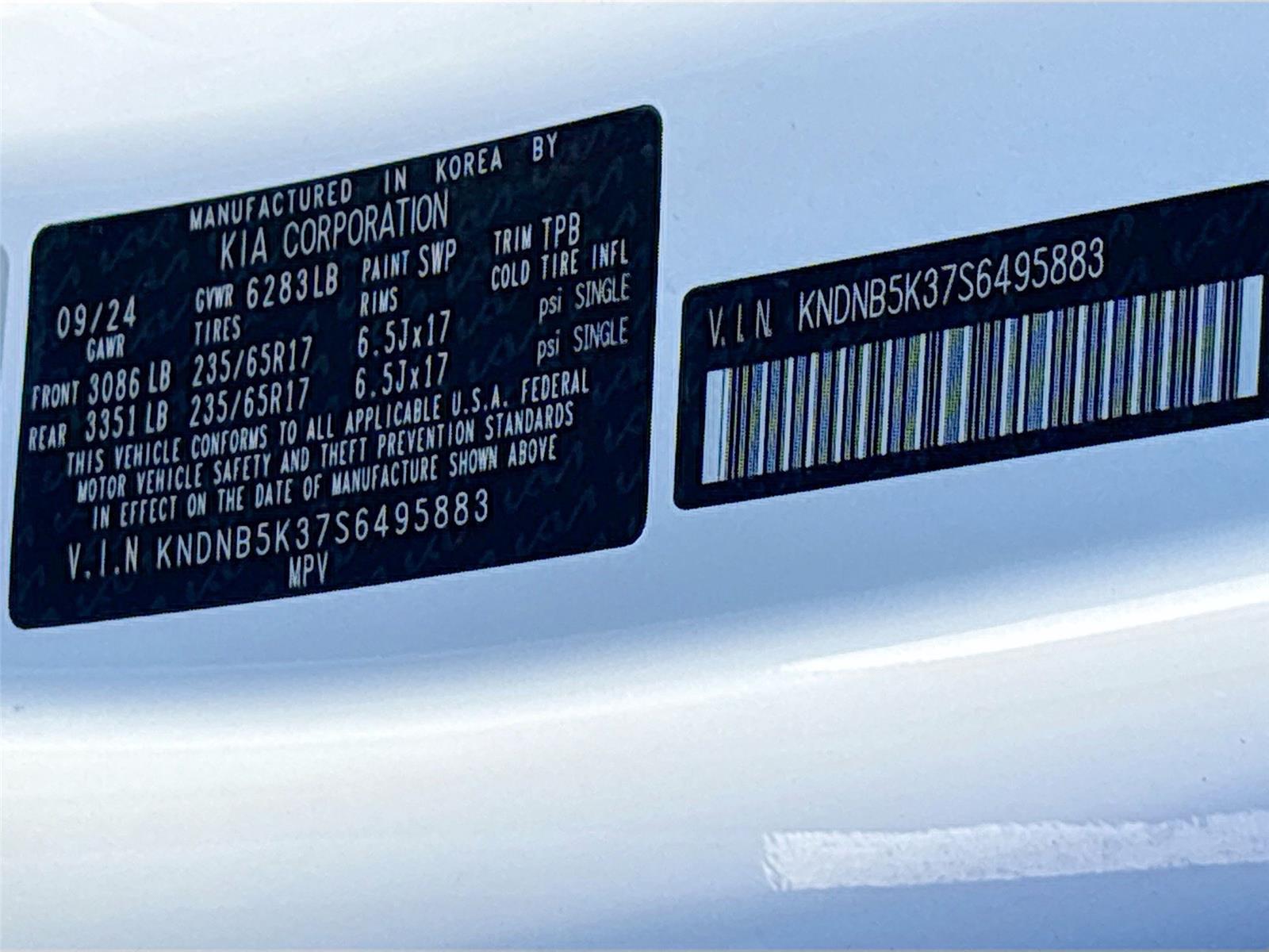 2025 Kia Carnival LXS