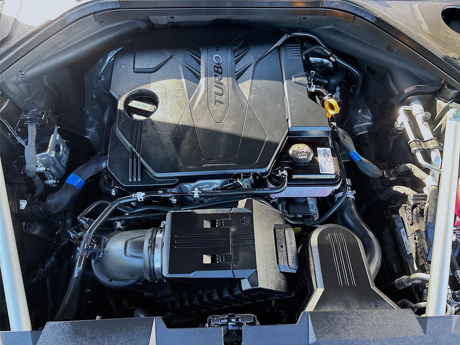 2024 Genesis GV70 2.5T