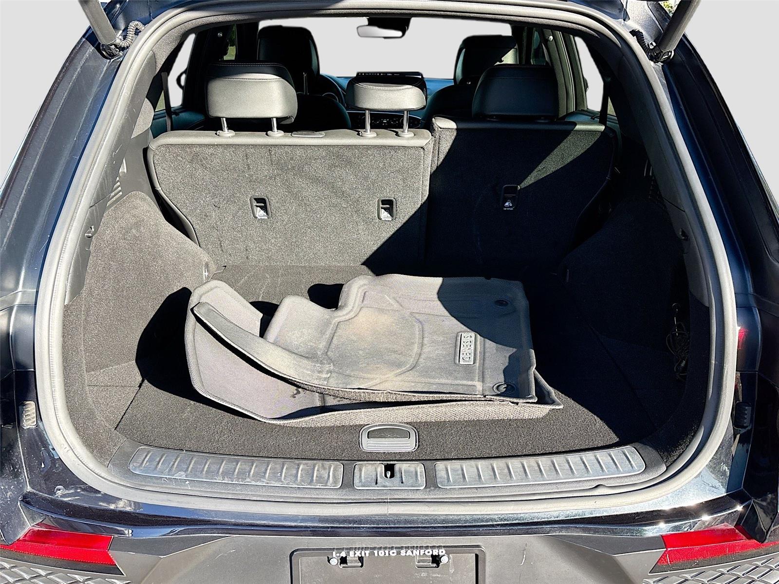 2024 Genesis GV70 2.5T