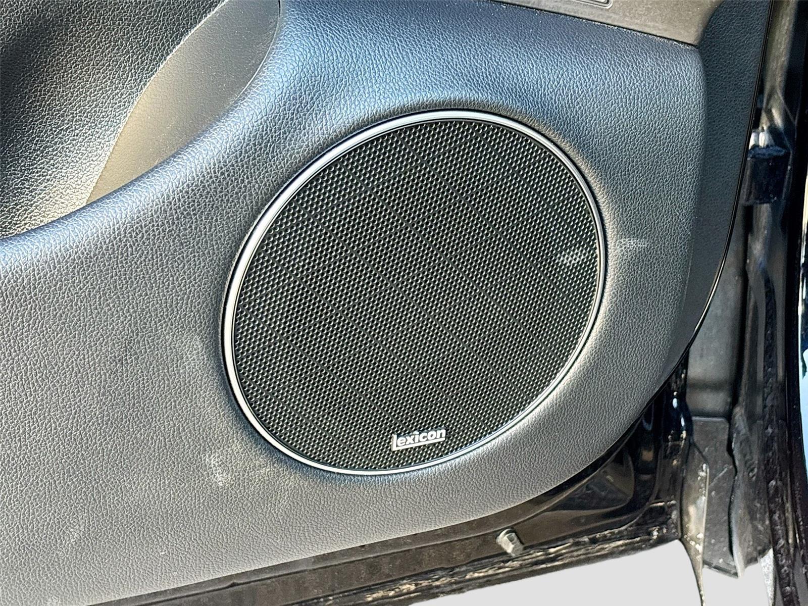 2024 Genesis GV70 2.5T