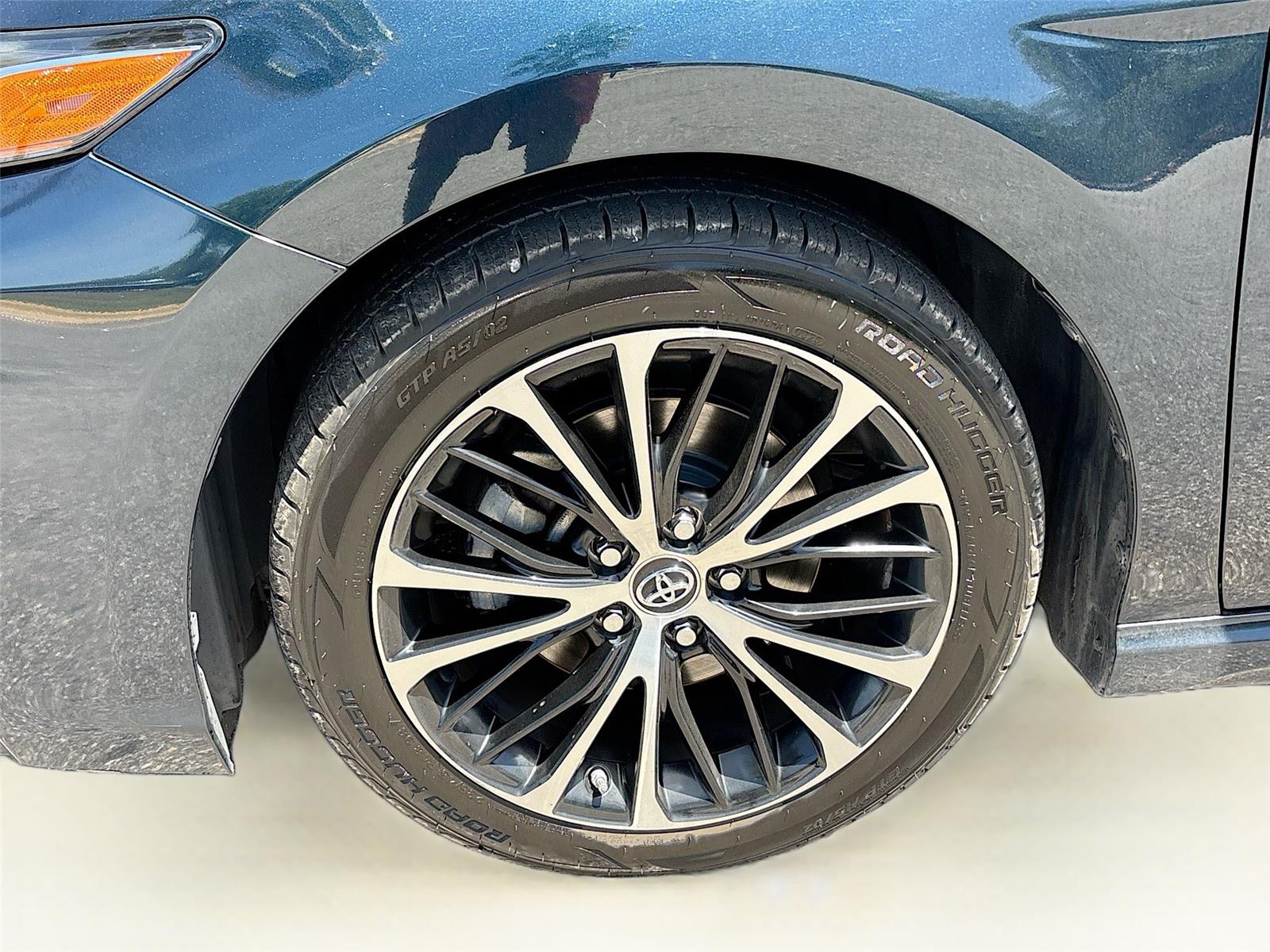 2019 Toyota Camry SE