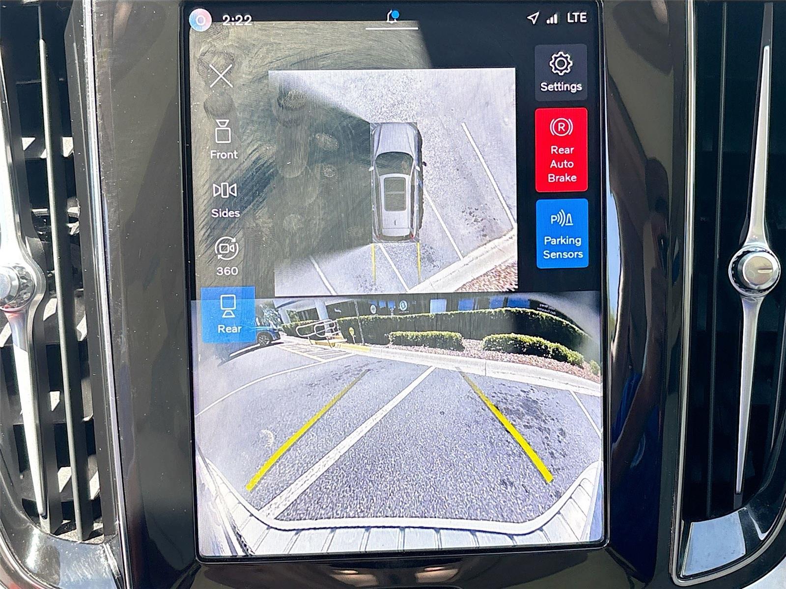 2025 Volvo V60 Cross Country Plus