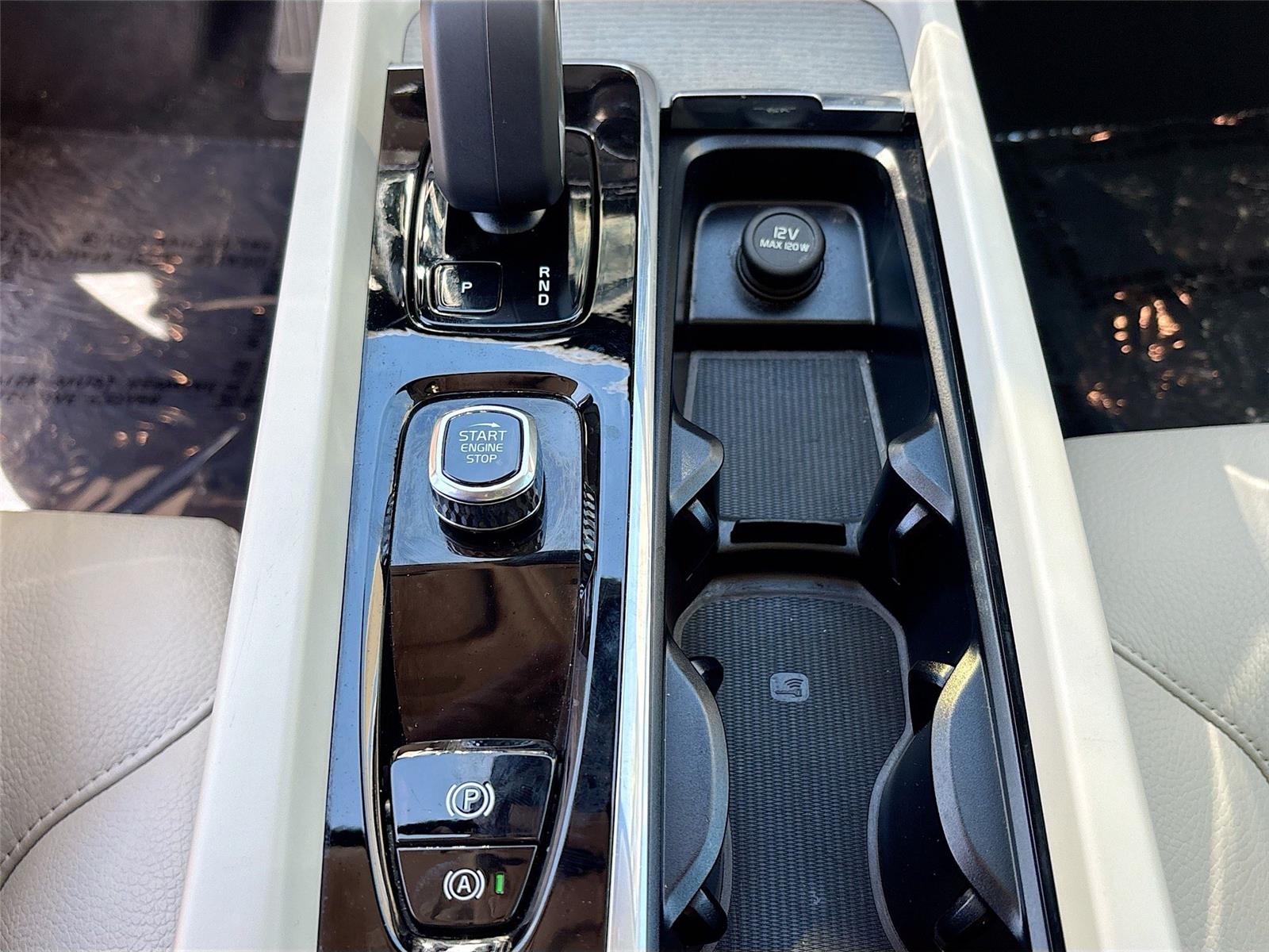 2025 Volvo V60 Cross Country Plus