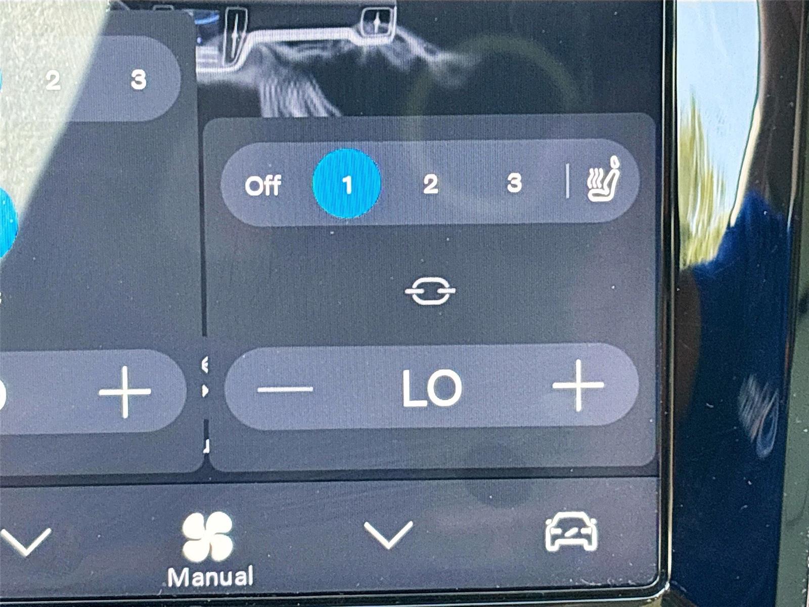 2025 Volvo V60 Cross Country Plus