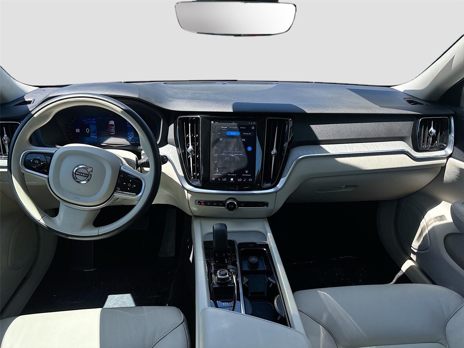 2025 Volvo V60 Cross Country Plus