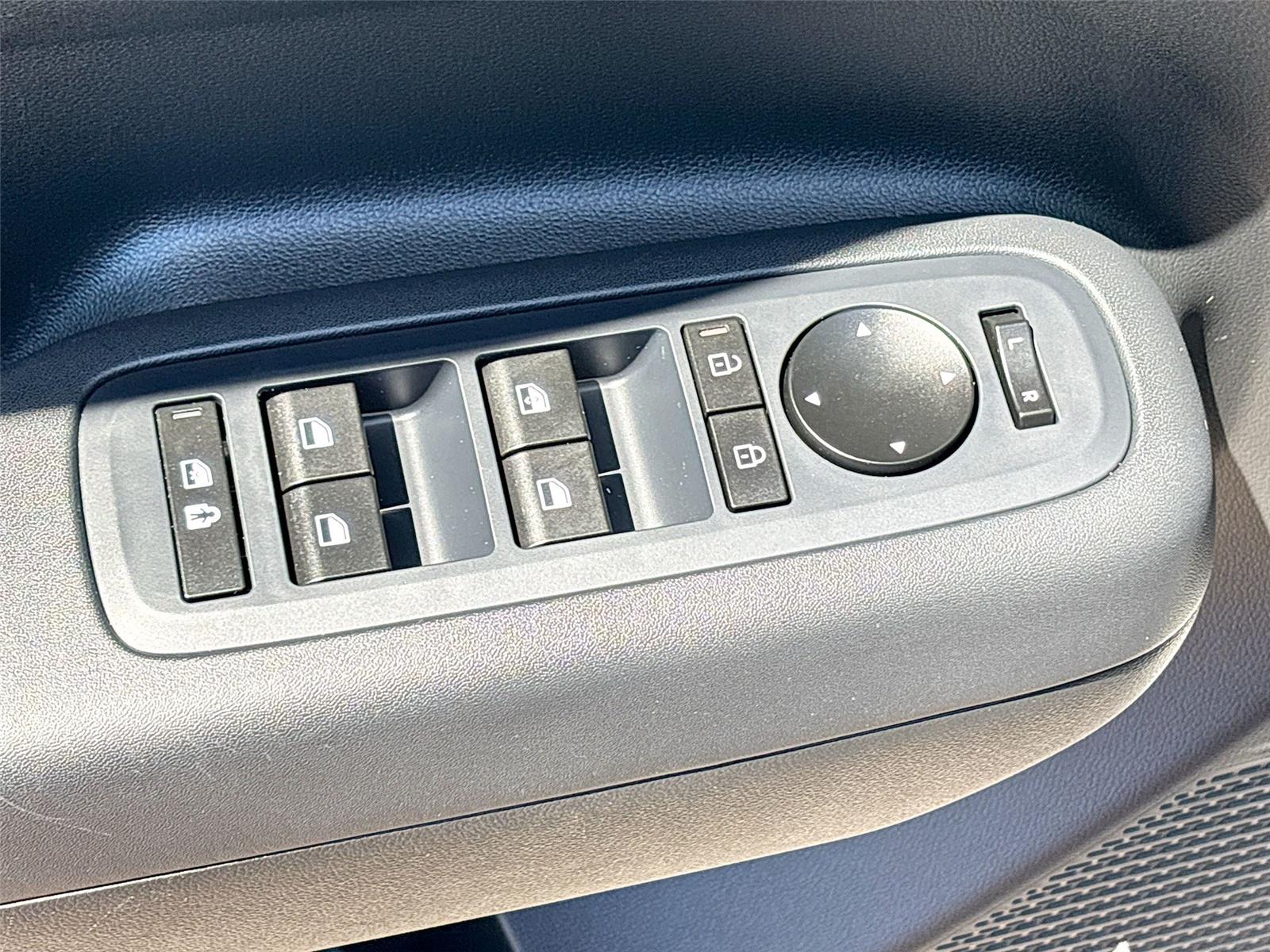 2024 Hyundai Santa Fe SE