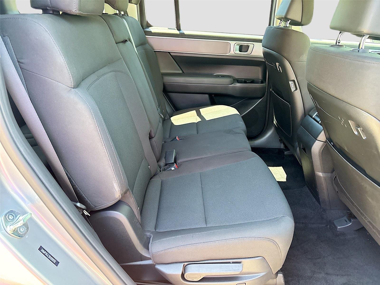 2024 Hyundai Santa Fe SE