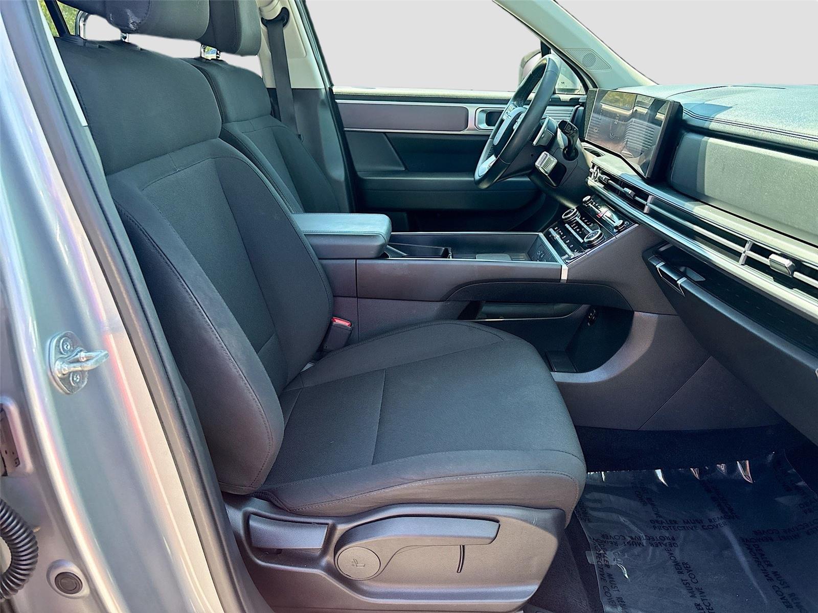 2024 Hyundai Santa Fe SE