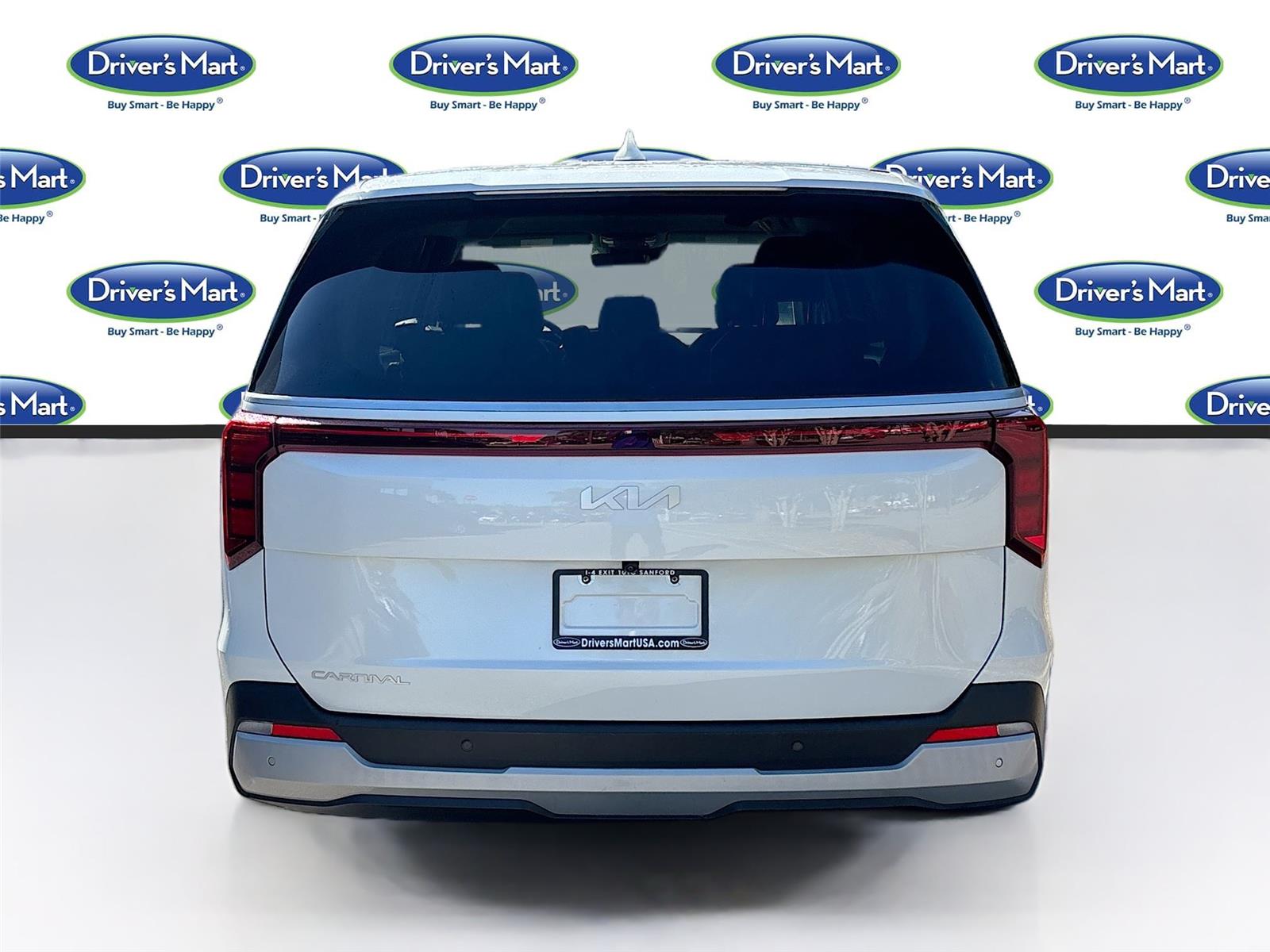 2025 Kia Carnival LXS