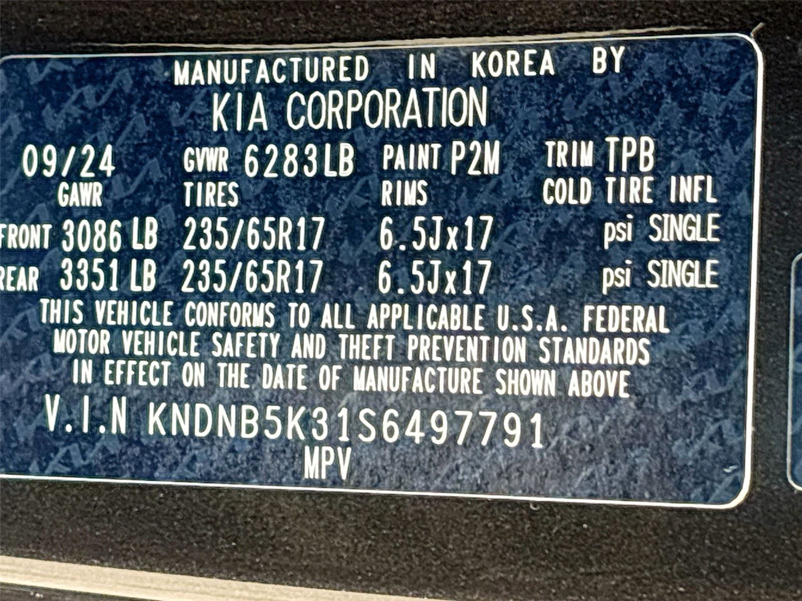 2025 Kia Carnival LXS