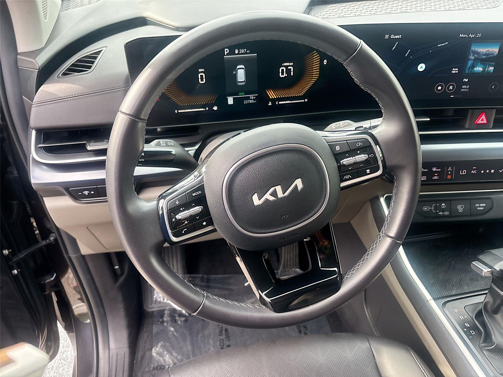 2025 Kia Carnival LXS