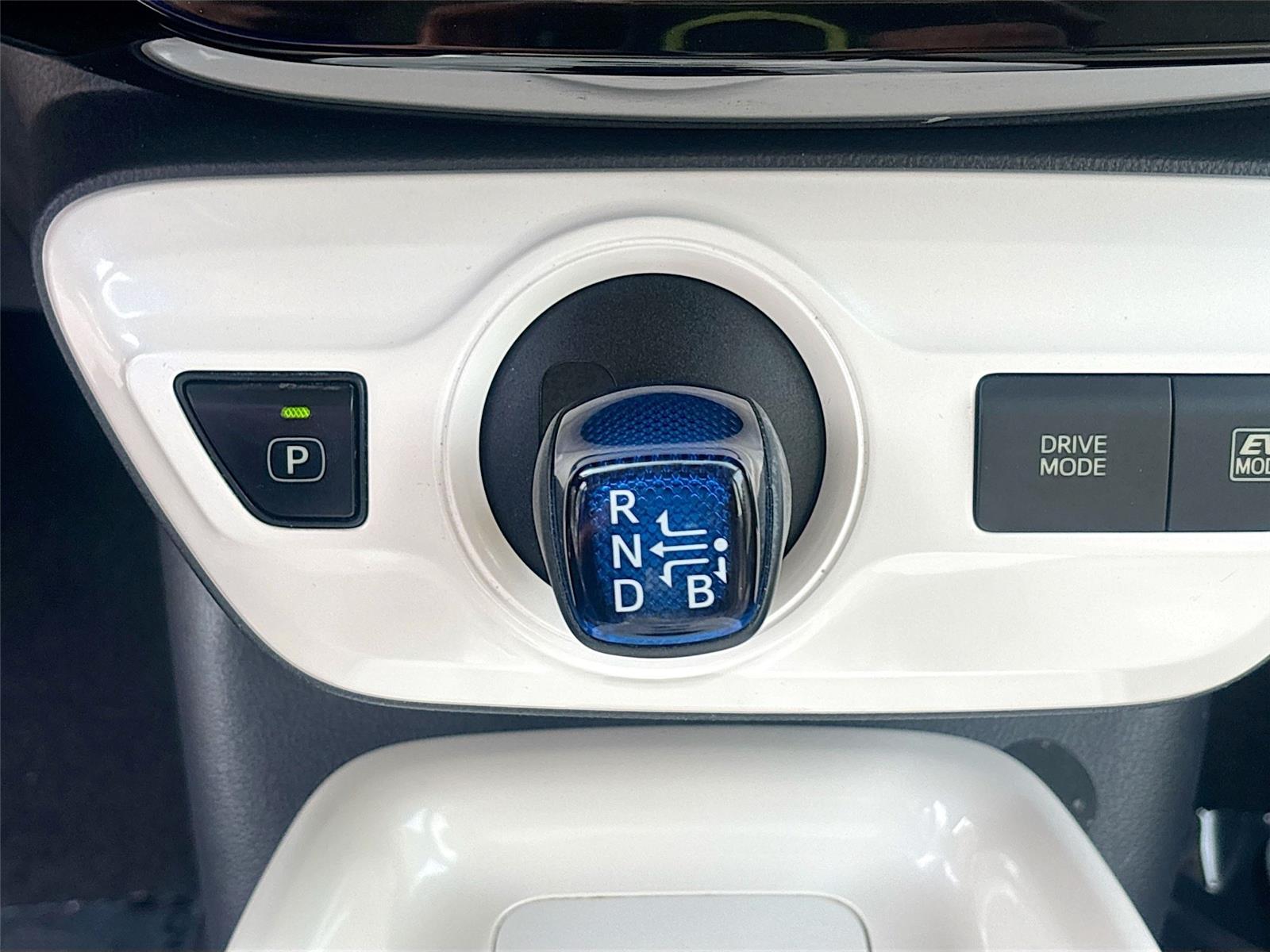 2016 Toyota Prius Four