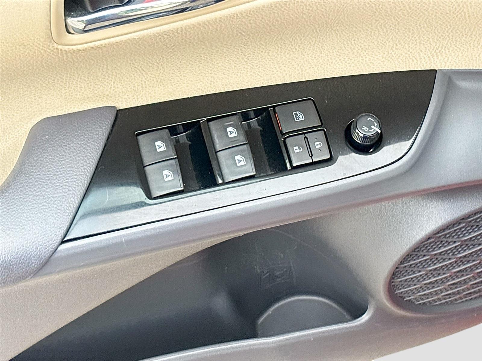 2016 Toyota Prius Four