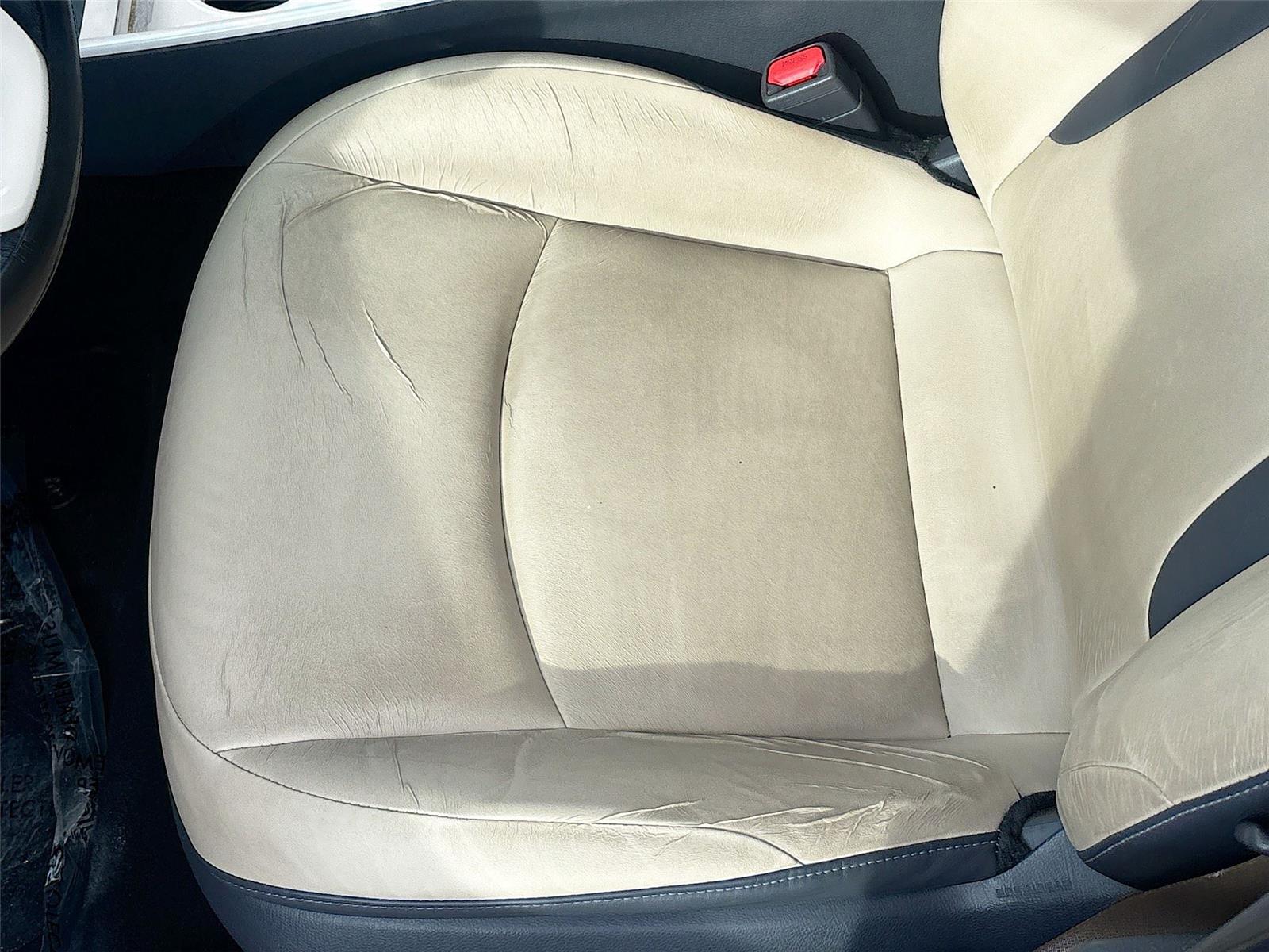 2016 Toyota Prius Four