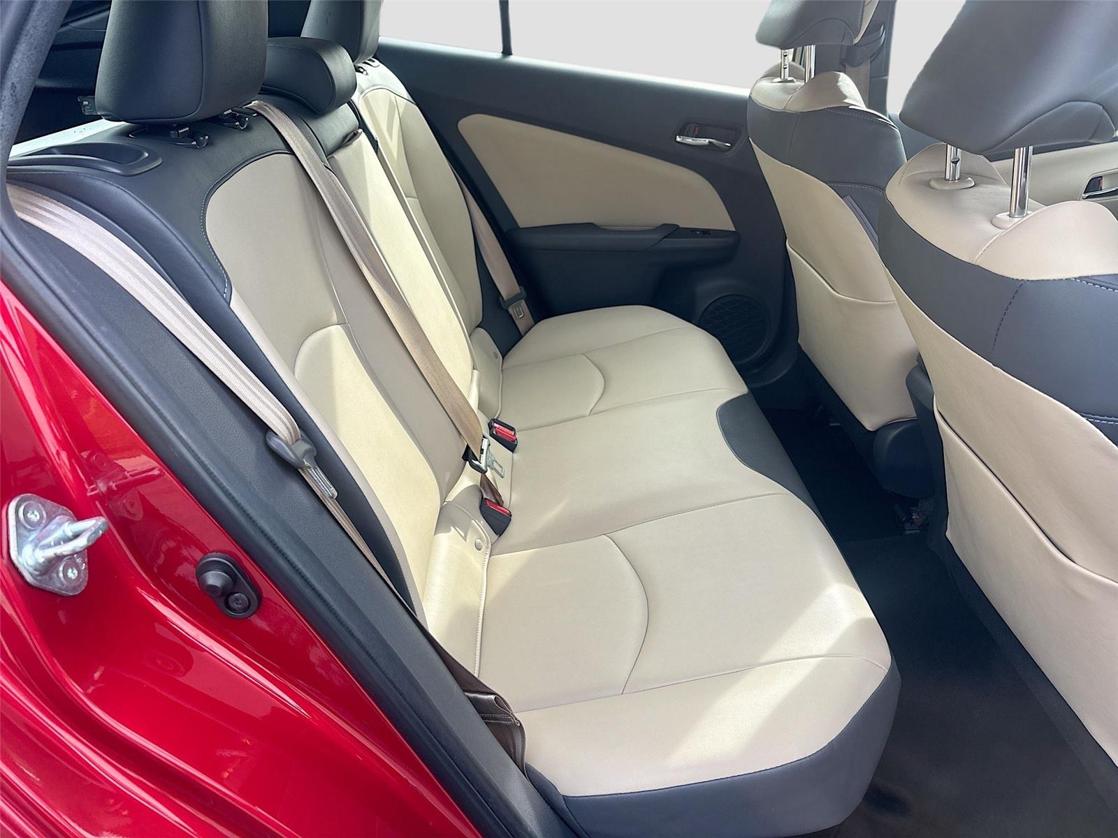 2016 Toyota Prius Four