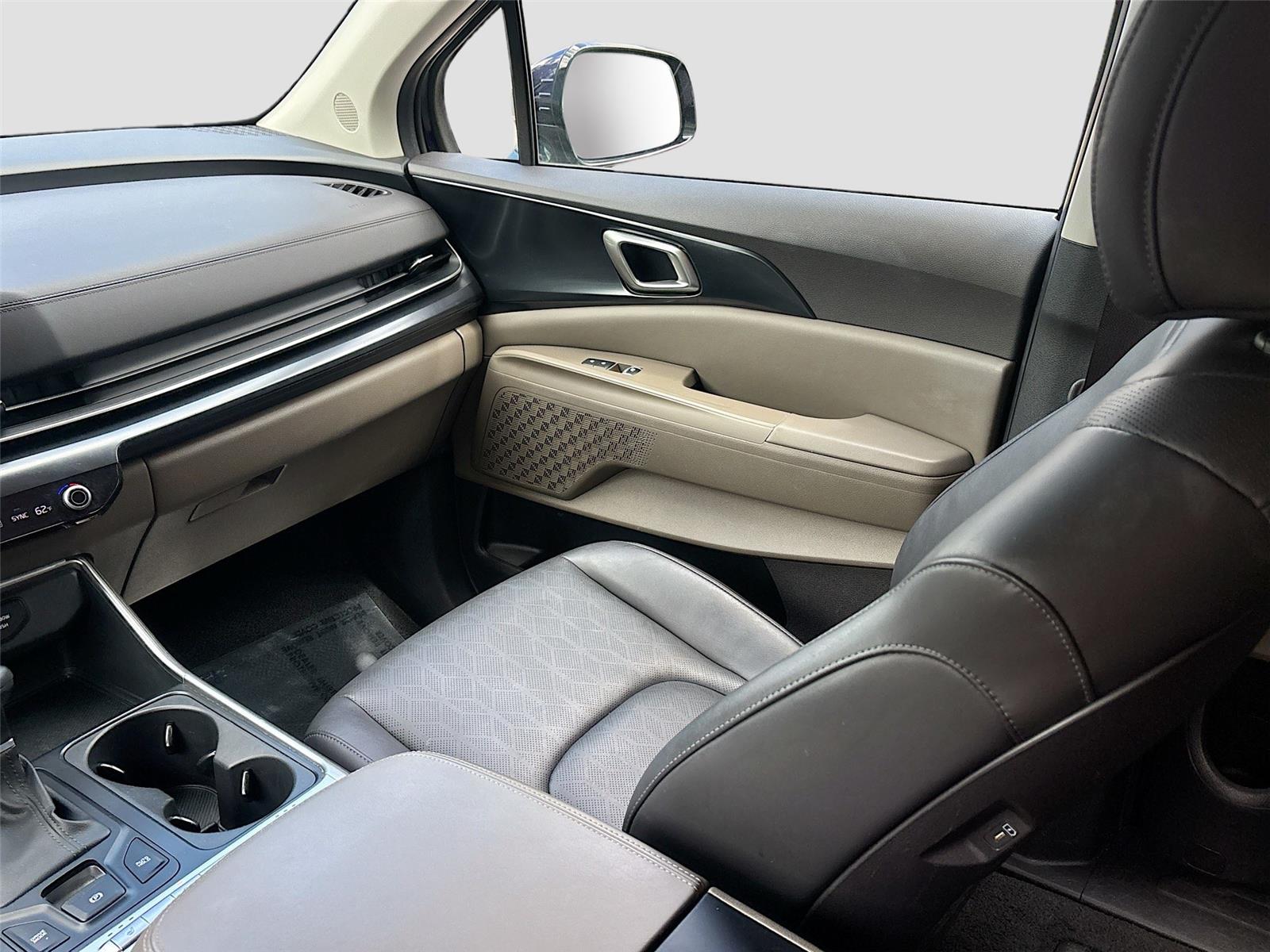 2025 Kia Carnival LXS