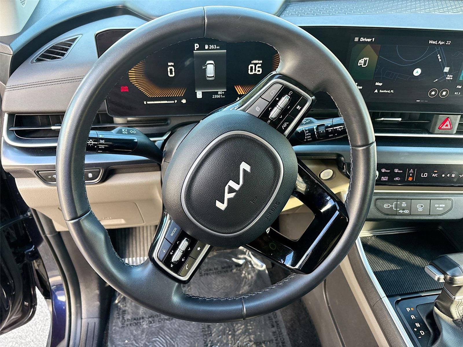 2025 Kia Carnival LXS