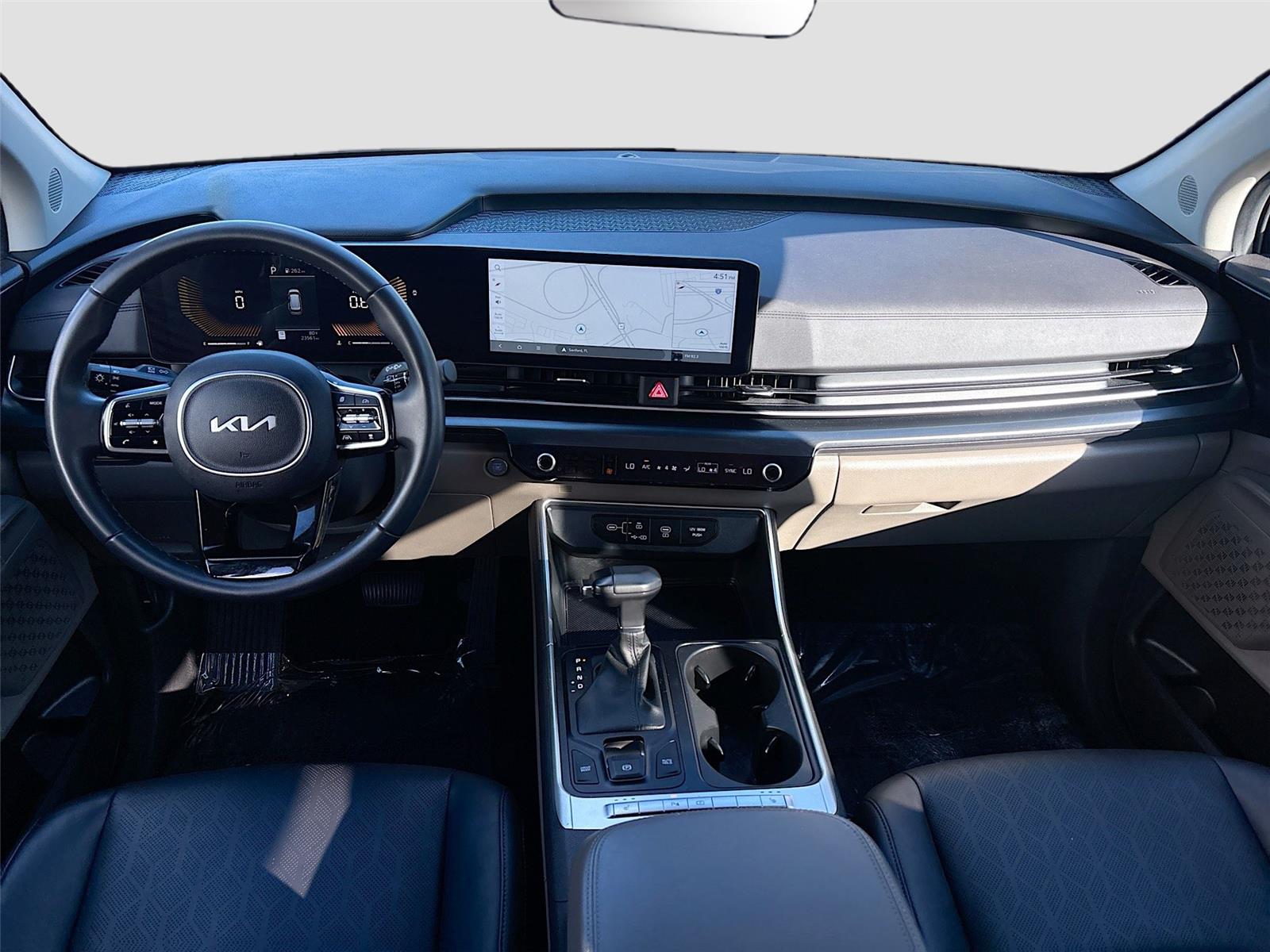 2025 Kia Carnival LXS