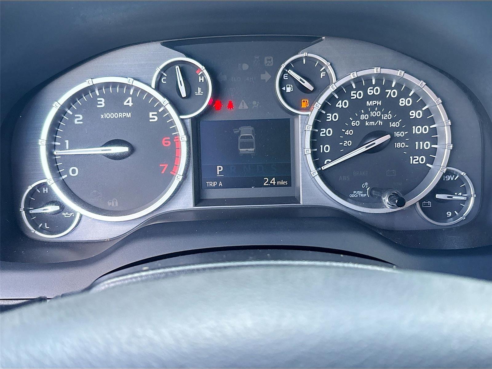 2014 Toyota Tundra Truck SR5