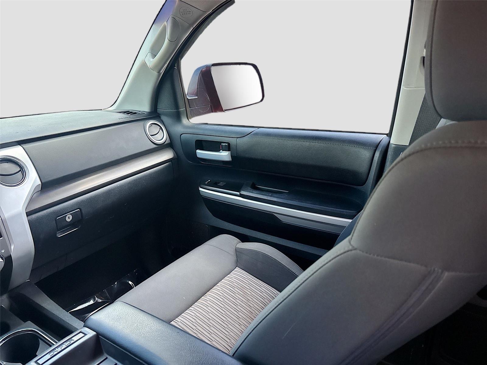 2014 Toyota Tundra Truck SR5