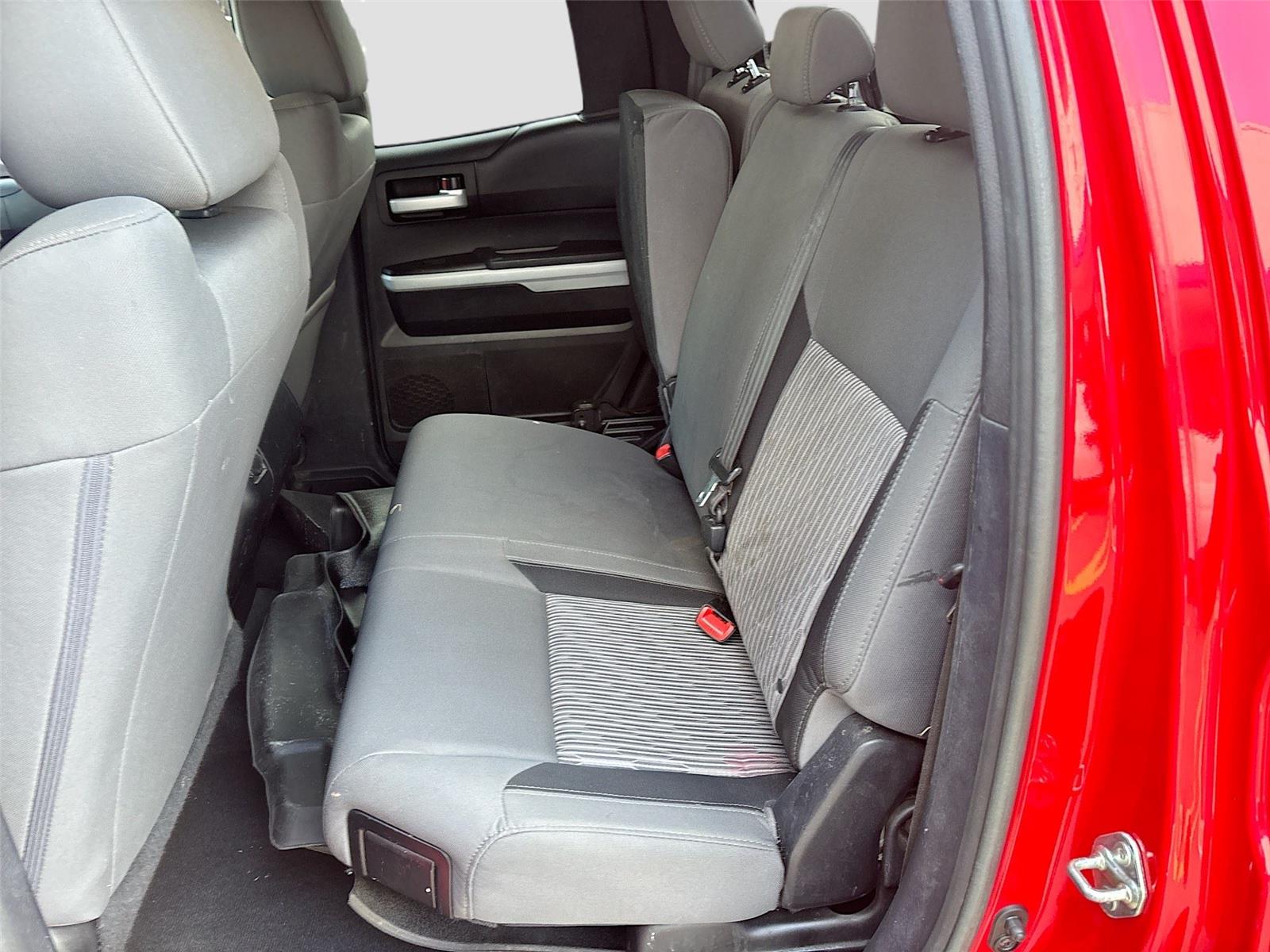 2014 Toyota Tundra Truck SR5