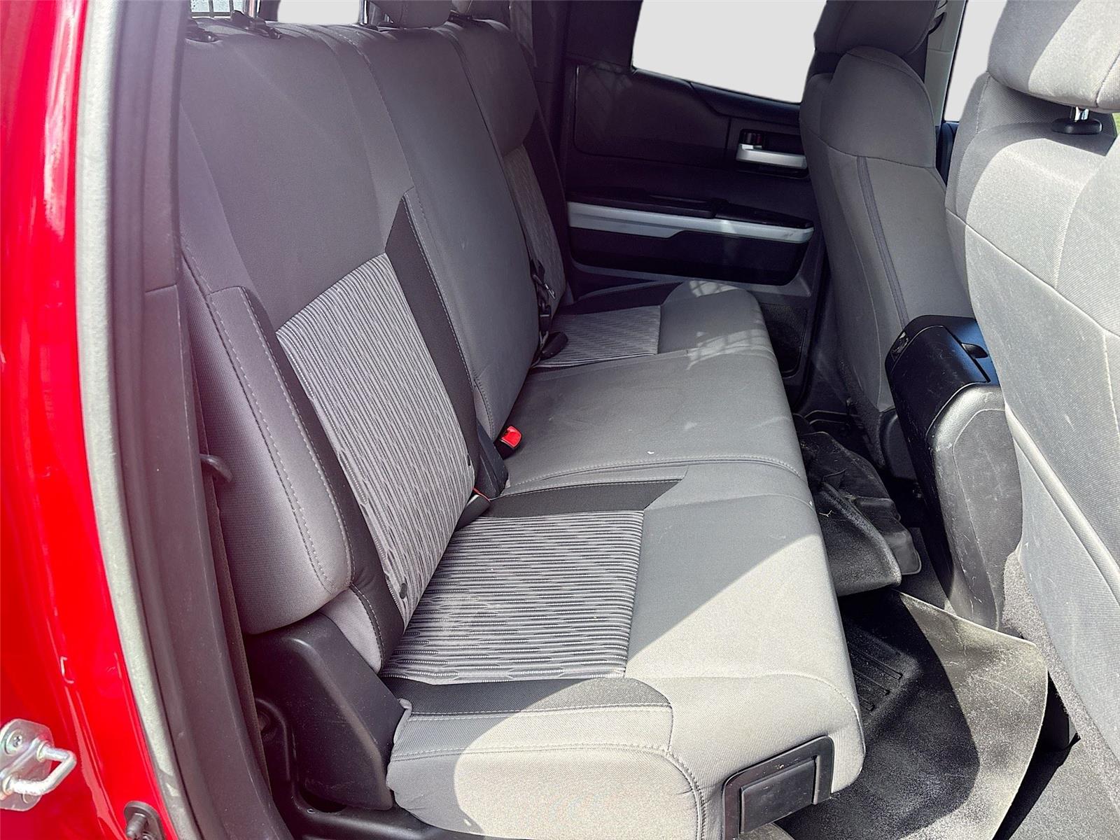 2014 Toyota Tundra Truck SR5