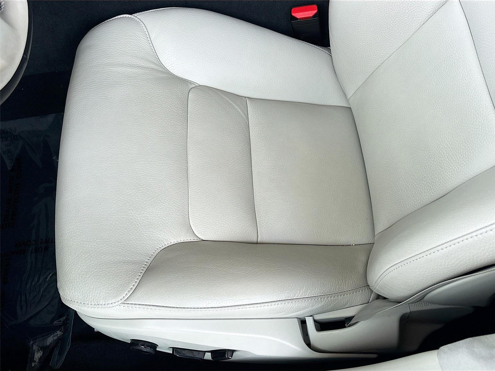 2025 Volvo V60 Cross Country Plus