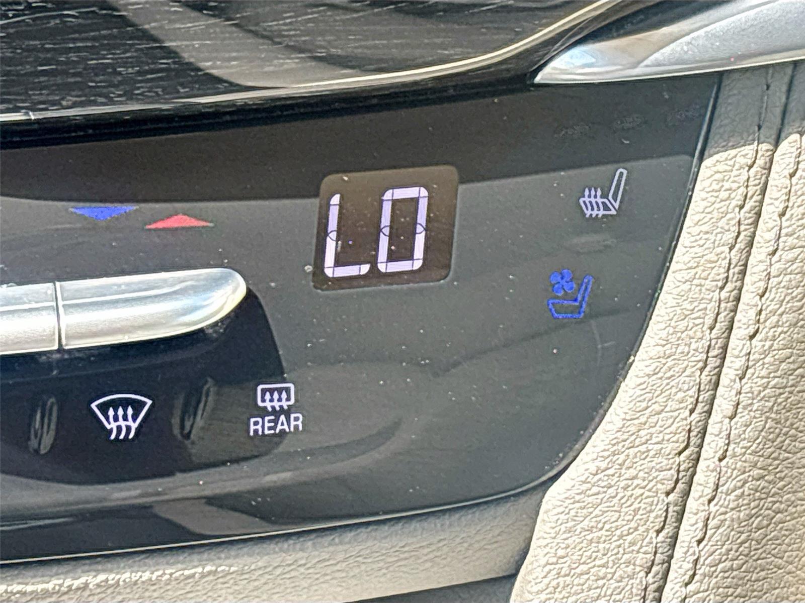 2023 Cadillac XT6 FWD Premium Luxury