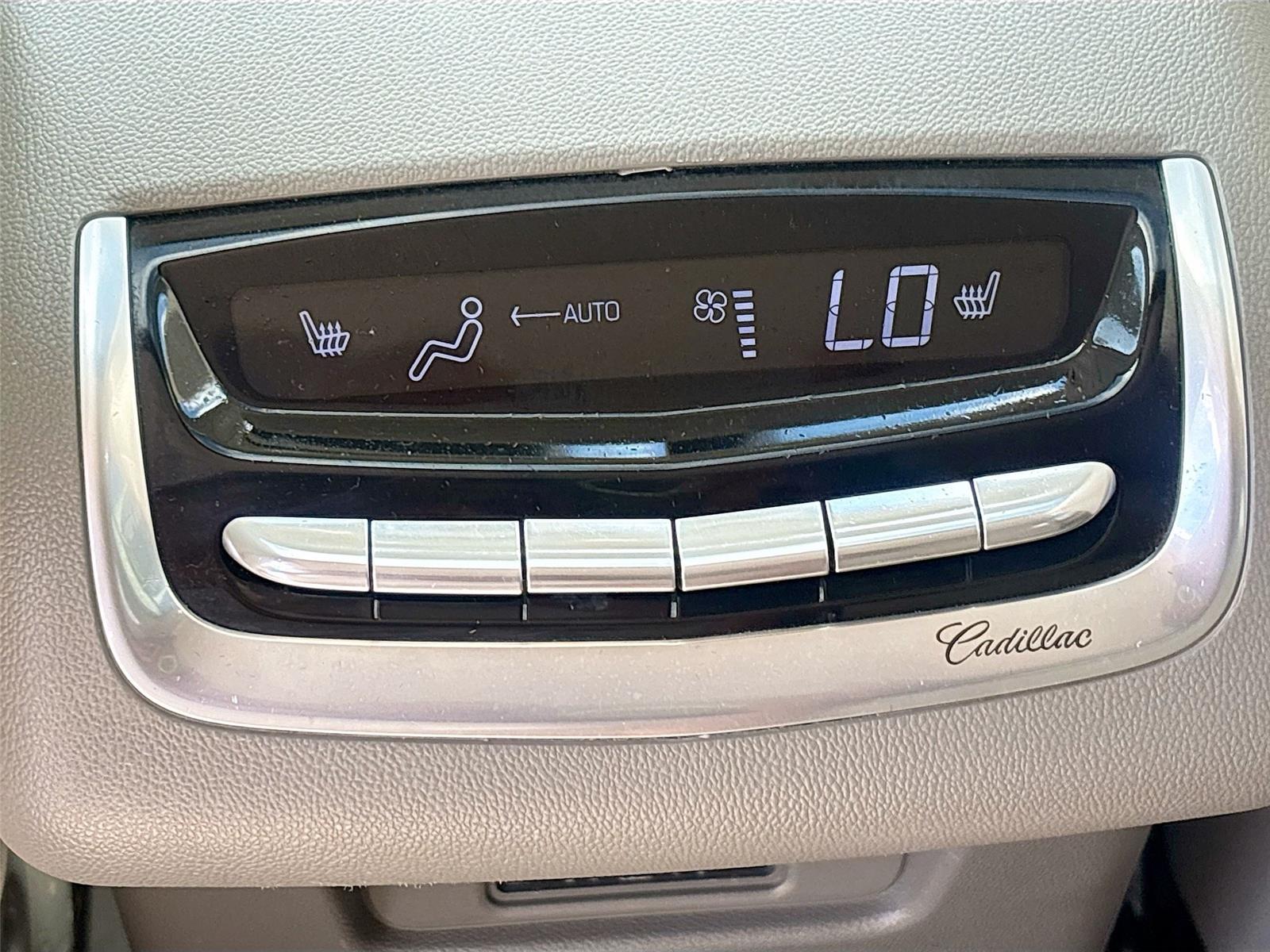 2023 Cadillac XT6 FWD Premium Luxury