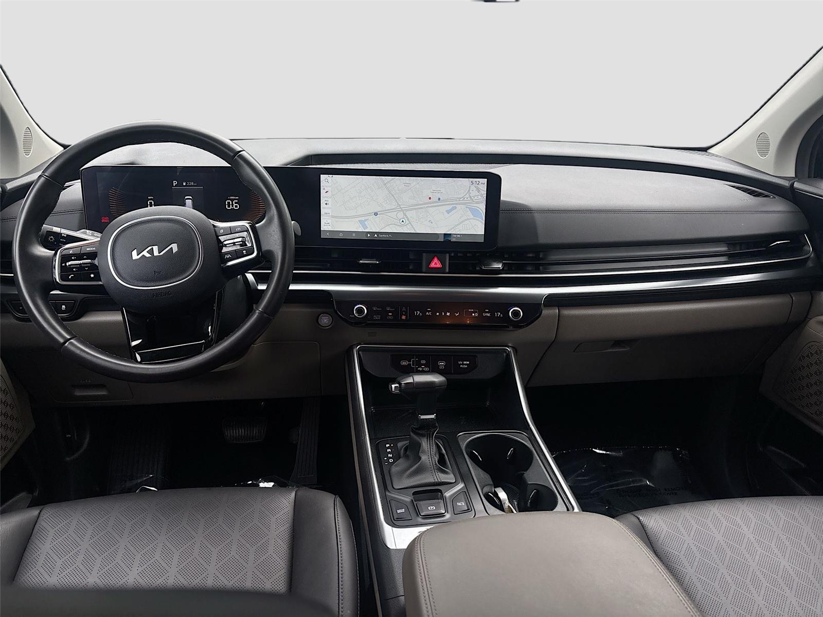 2025 Kia Carnival LXS