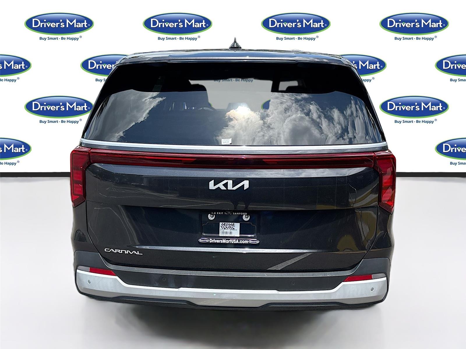 2025 Kia Carnival LXS