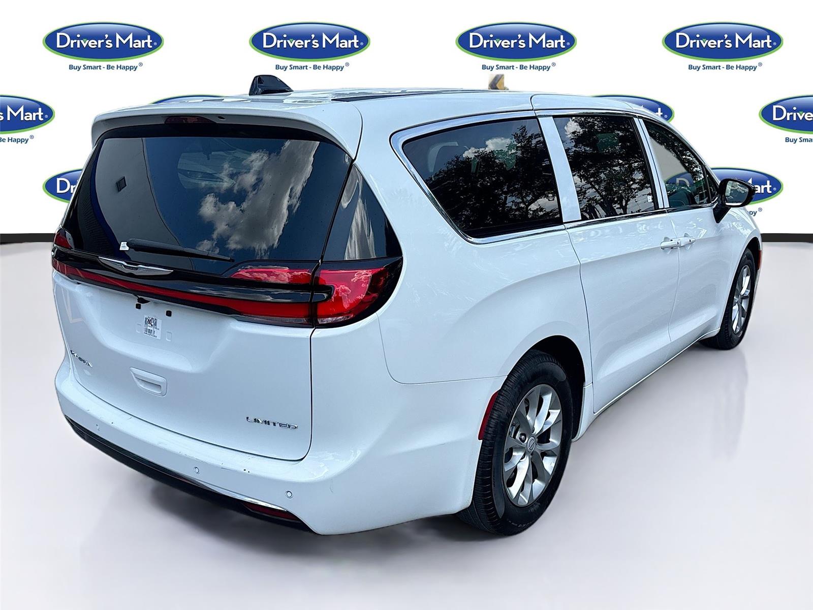 2026 Chrysler Pacifica Limited
