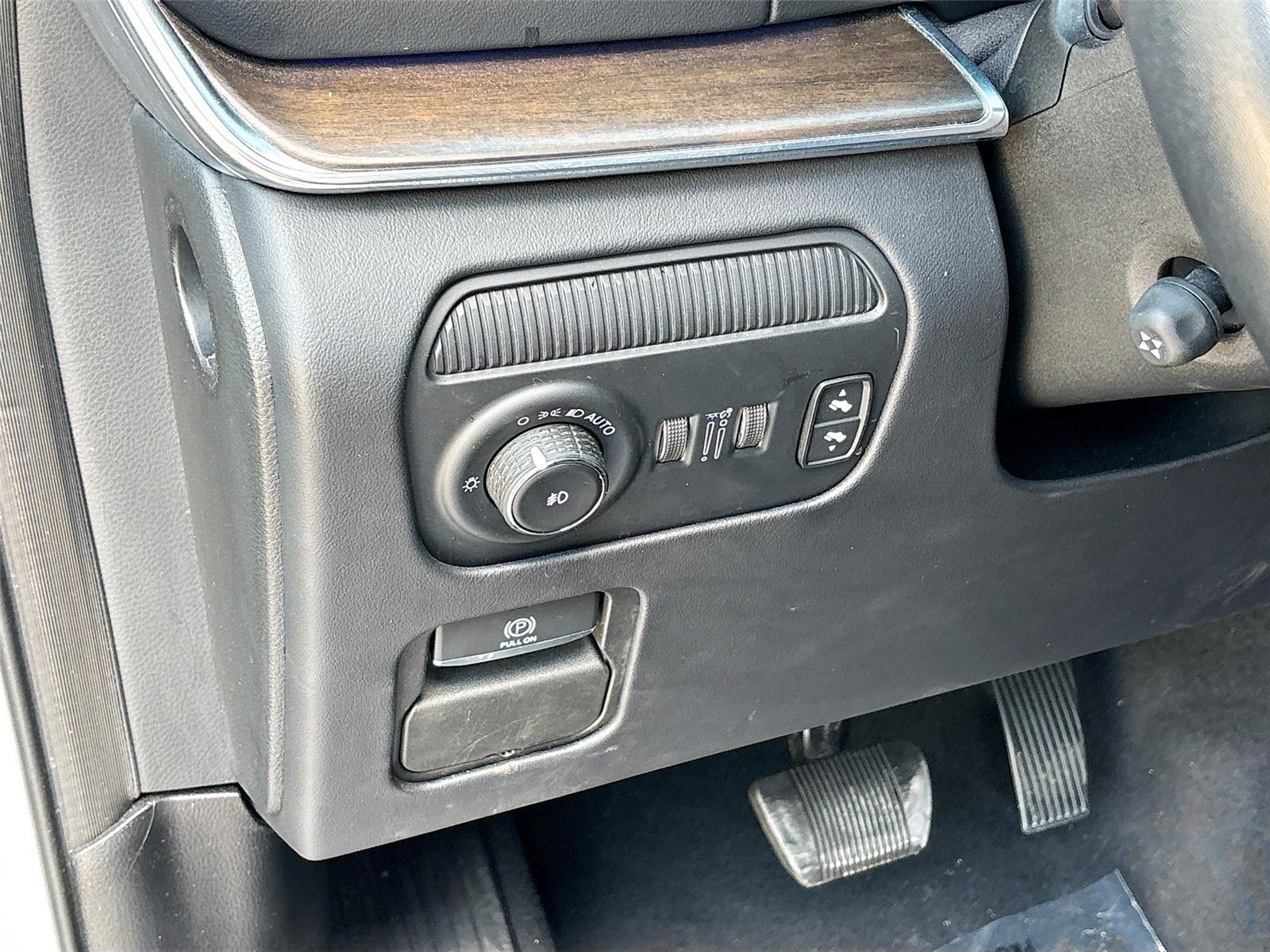2023 Jeep Grand Wagoneer Series II