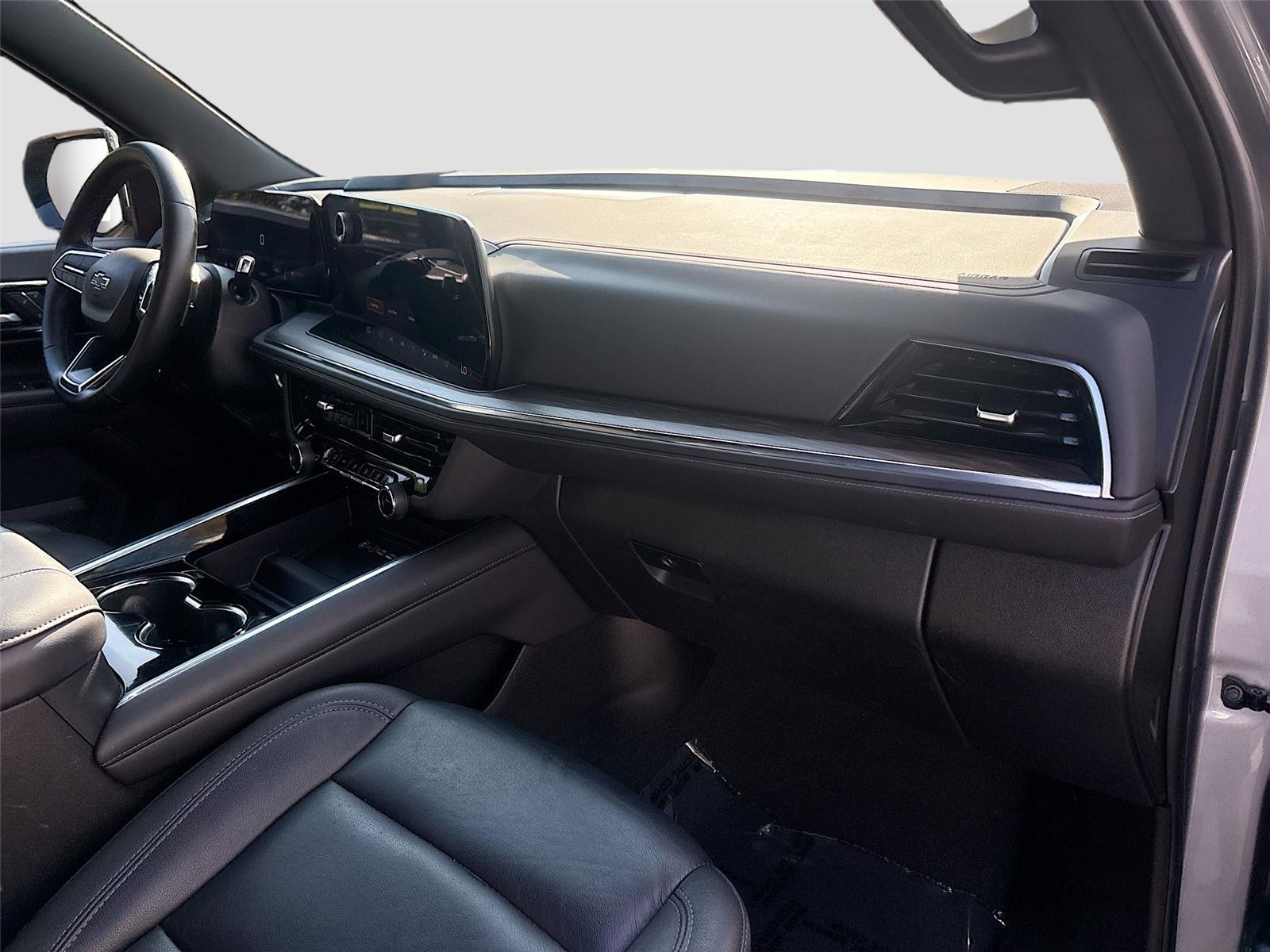 2025 Chevrolet Suburban Z71